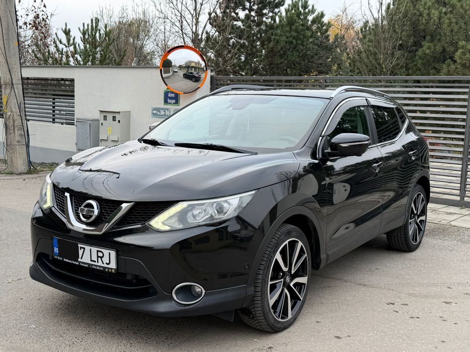 Nissan Qashqai 4x4 1.6d. 131CP 2015 Automat•Pano•Camere360•Variante
