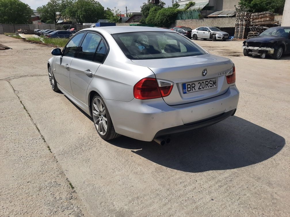 Bara spate M pachet bmw e90