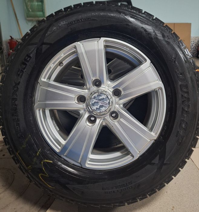 Диски с шинами зимние, dunlop 285/60/18