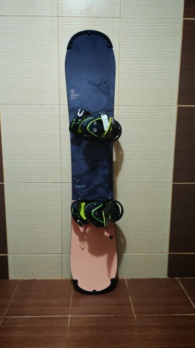 Placa snowboard nideker angel 147 cm-legaturi noi -boots Burton
