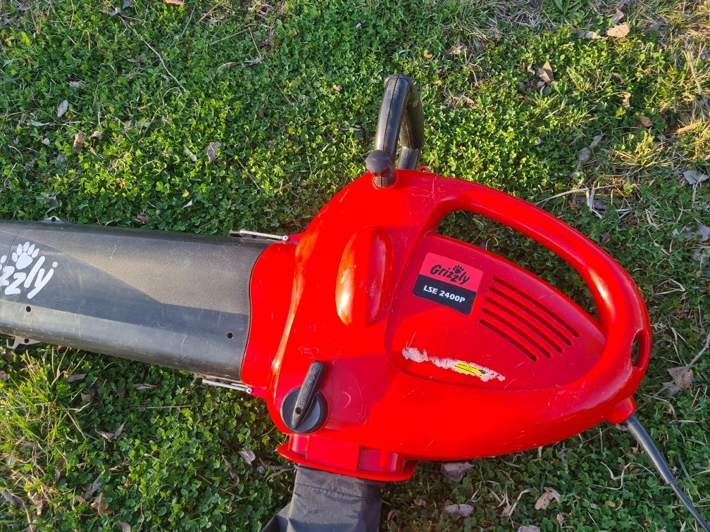 Suflanta frunze Grizzly 2400w