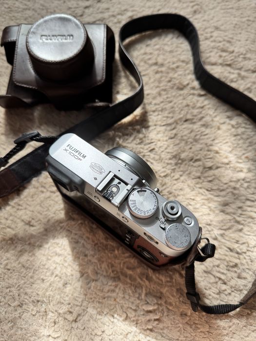 Fujifilm X100F Limited Edition Brown stare impecabila