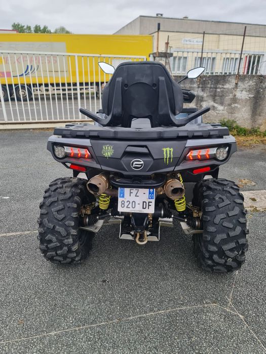 Vând atv 1000 cf moto