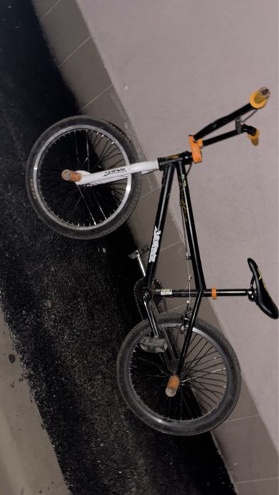 BMX JUMPER - cu peguri si frane