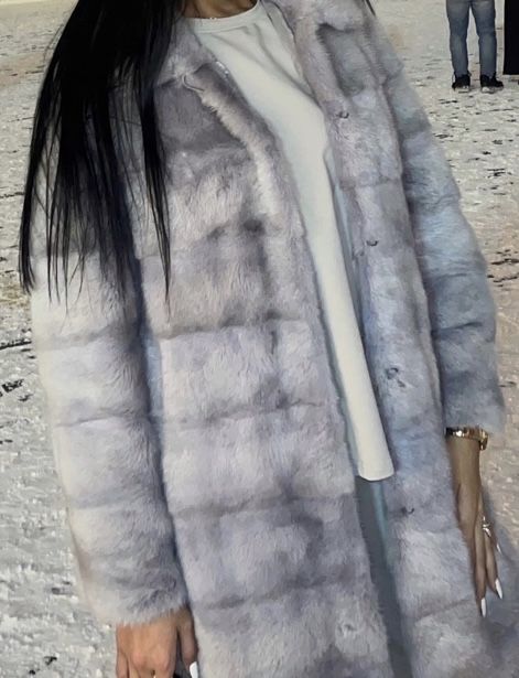 Продам норковую шубу до 50 размер