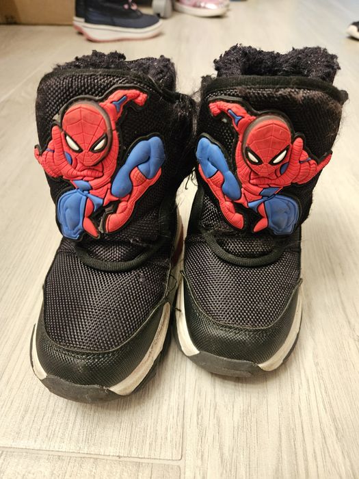 Lot Incaltaminte baieti 24-25 ghete adidasi