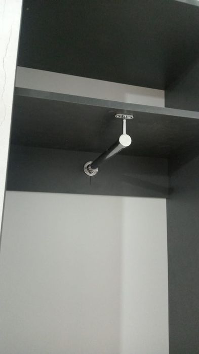 Продам шкаф в прихожую новый