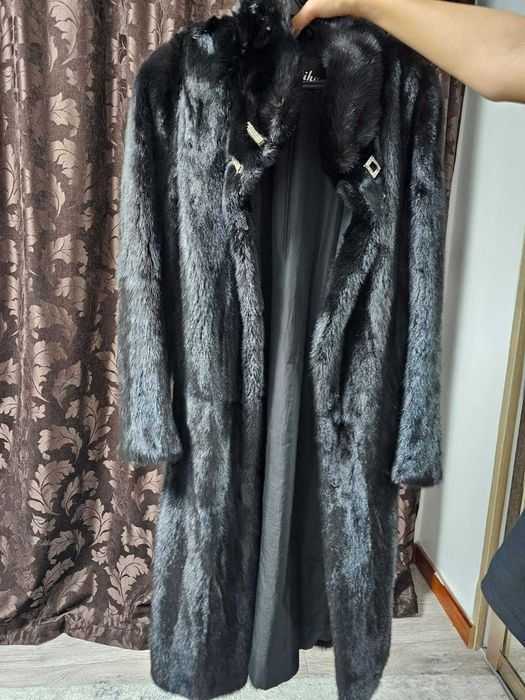 Одежда отличного качества и состояния