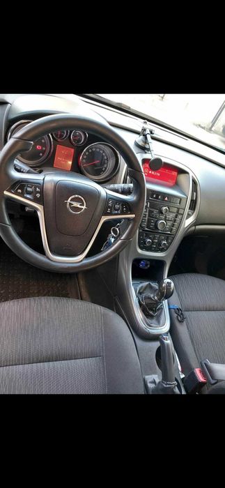 Opel astra j 2015