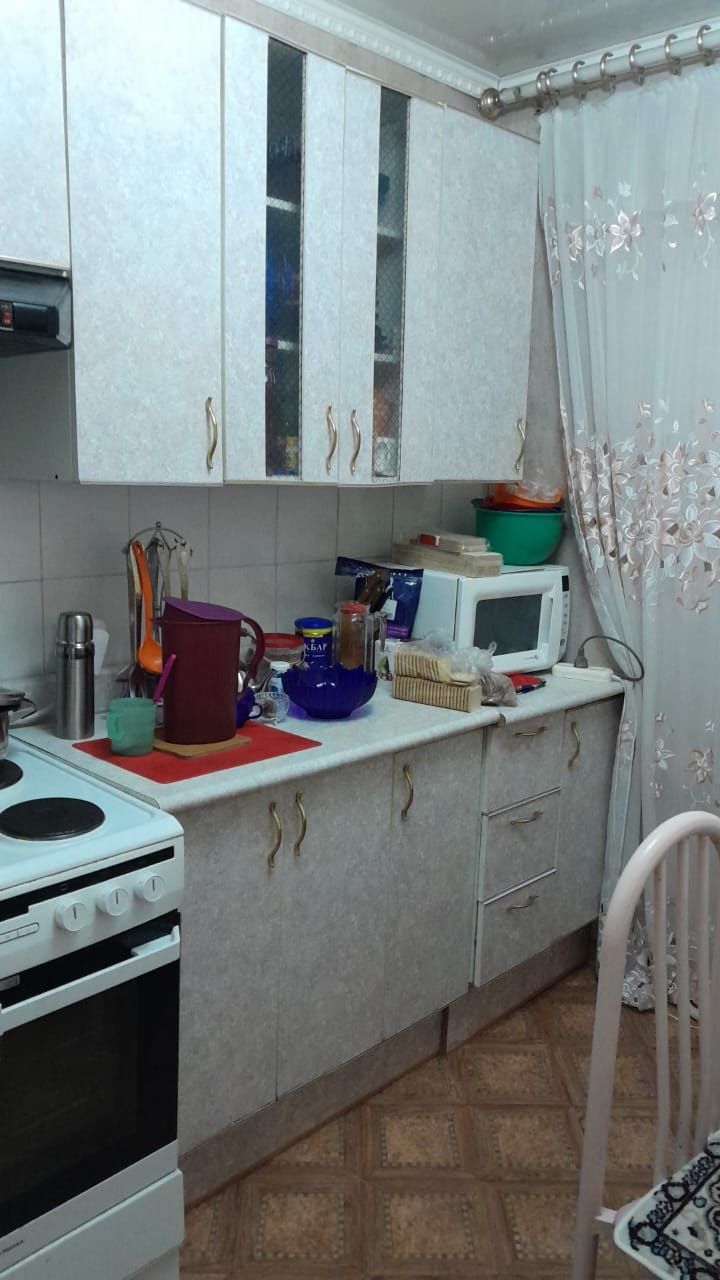 Срочно продам 3-х комнатную улучшенную квартиру