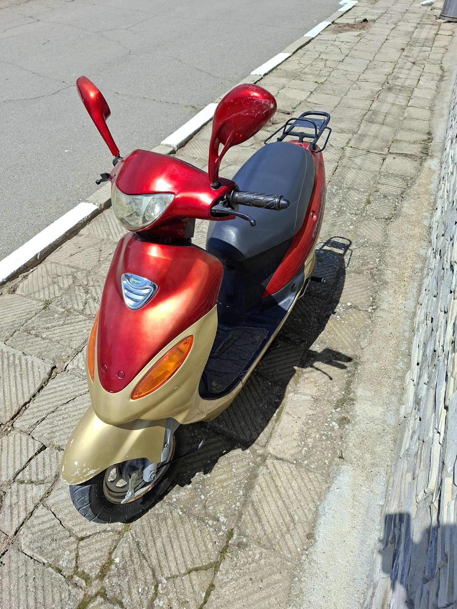 Продавам скутер Jl50QT-15