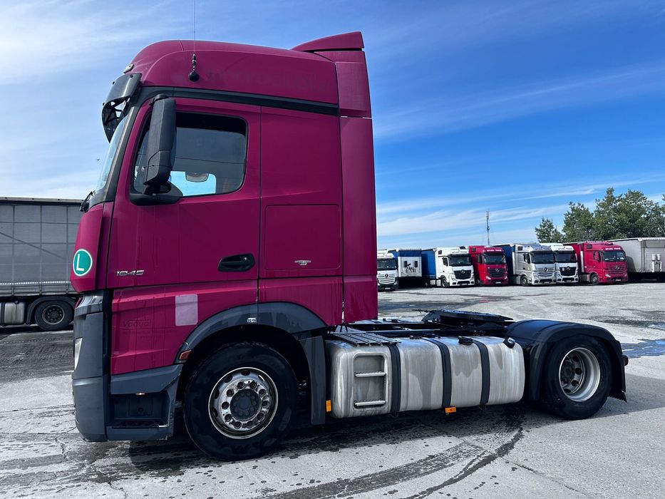 Mercedes Actros+ Schmitz