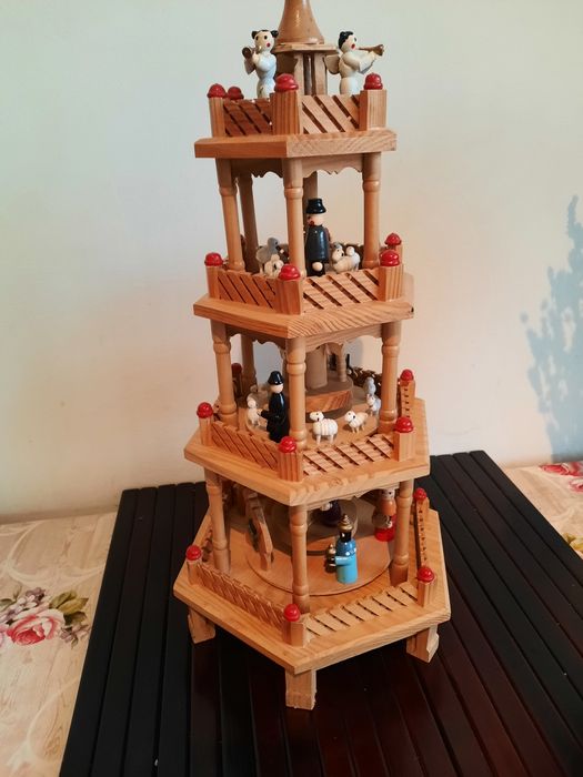 Carusel de Craciun lucrat manual