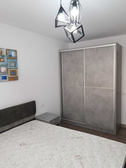 Proprietar vand apartament 2 camere Urban Plaza cu loc de parcare