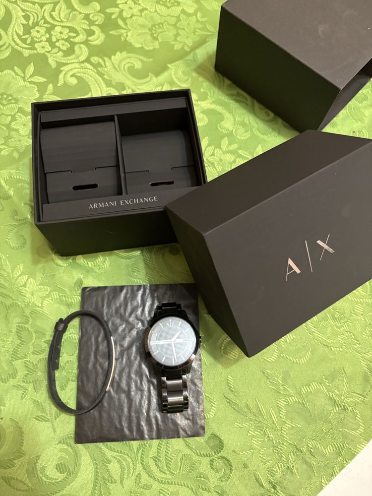 Часовник Armani Exchange