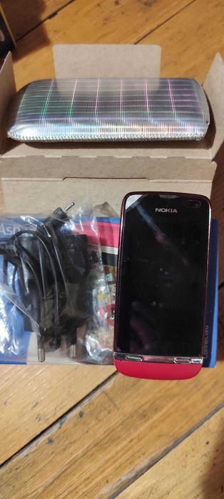 GSM-и за части - с оригинални зарядни