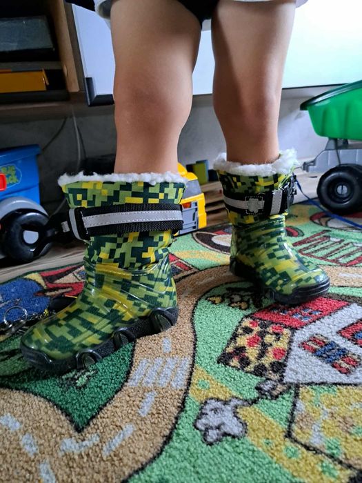 Детски боти/апрески 22 номер подарък пантофка чорап