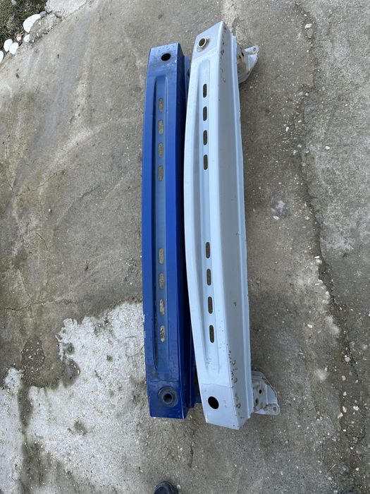 Armătură spate skoda kodiaq.