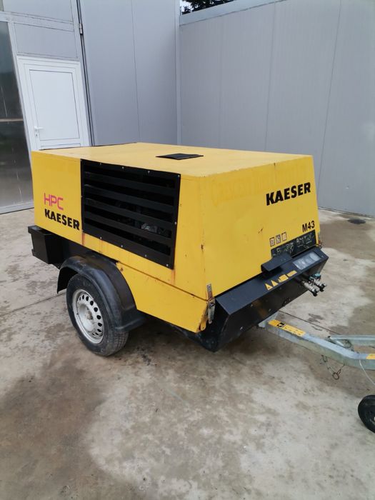Пътностроителен компресор KAESER M43