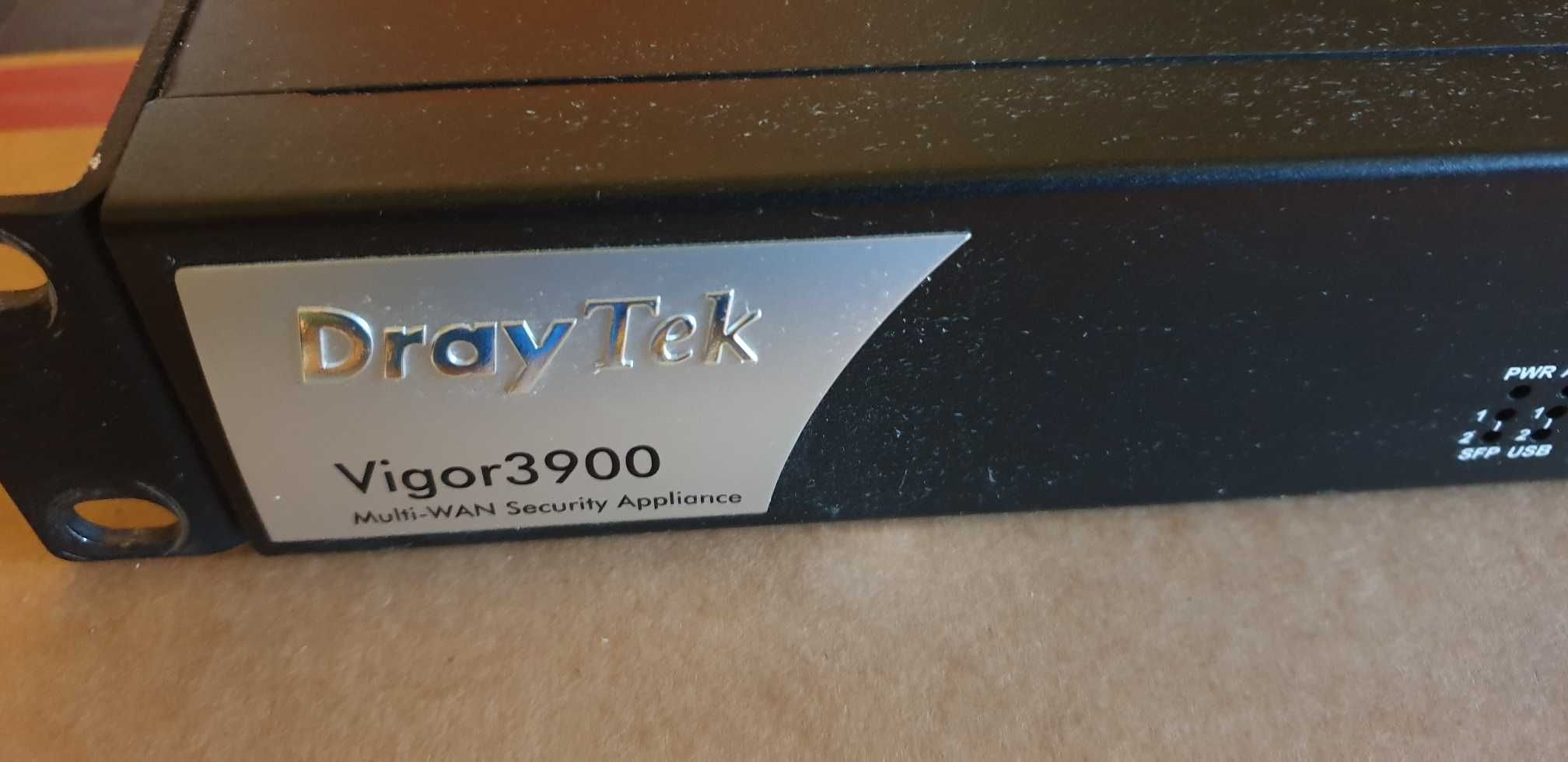 Router Draytek 3900