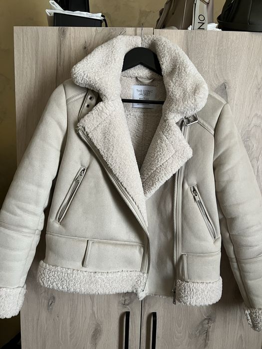 Stradivarius Faux suede biker jacket / велурено яке