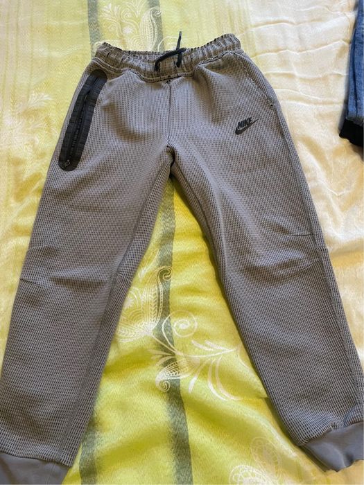 Оригинално долнище Nike