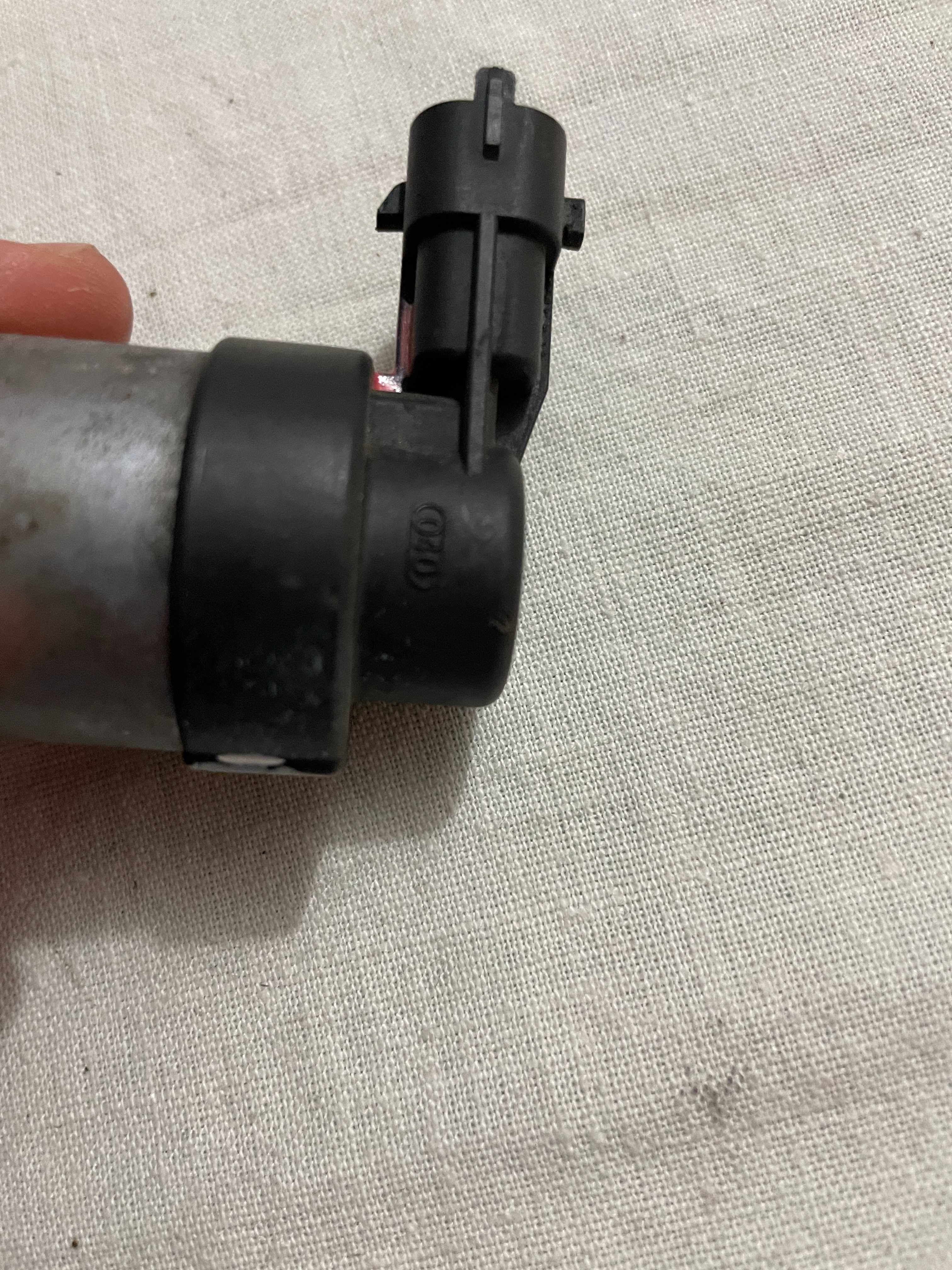 BOSCH Регулатор налягане(Common-Rail) Peugeot /Citroen/Ford