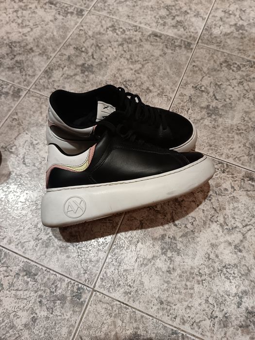 Кецове Guess и АХ