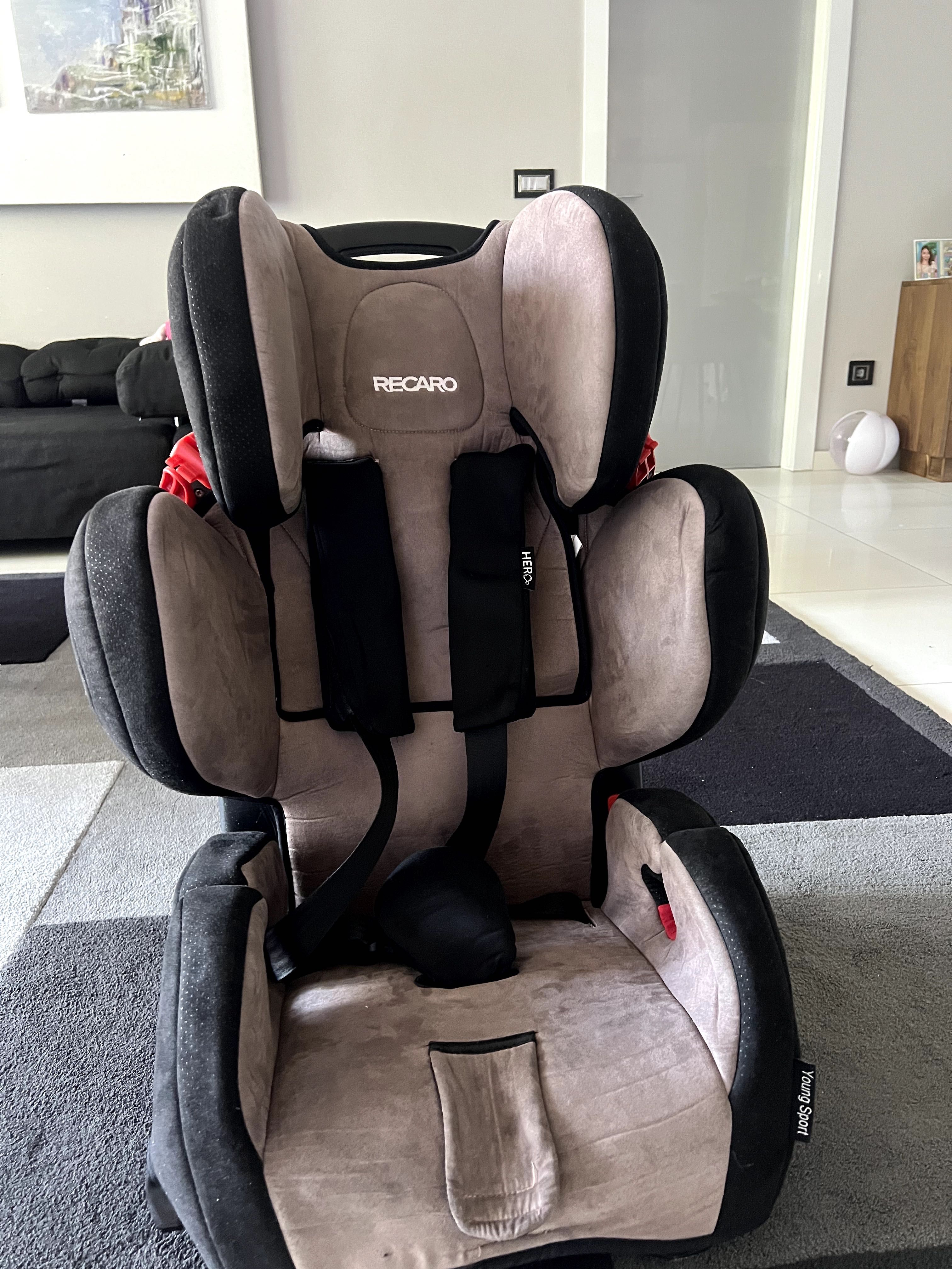 Детско столче за колa Recaro