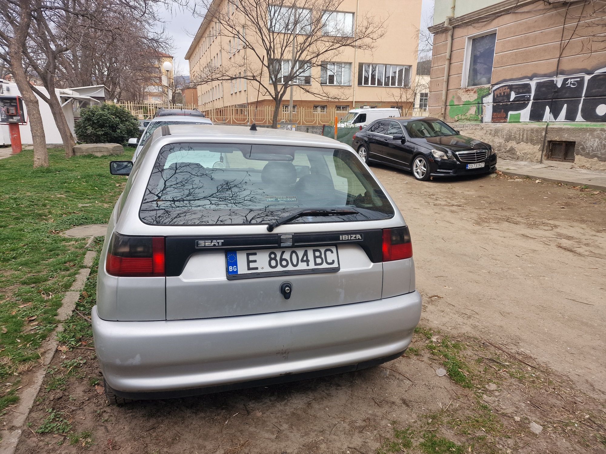 Seat ibiza 1.4 бензин 1997г.