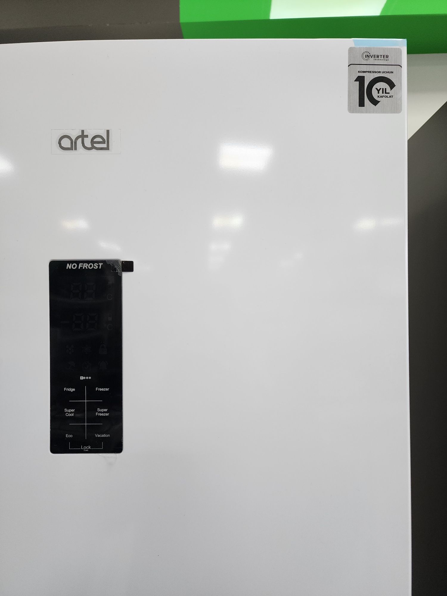 Двухкамерный холодильник Artel HD 430RWENE белый
