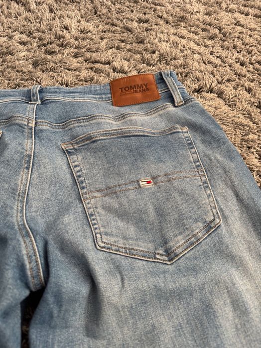 Blugi Tommy Jeans