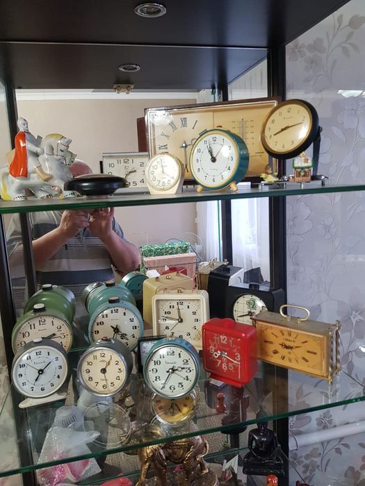 Продам Будильники