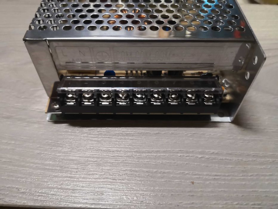 Sursa alimentare 12V-20Ah Sirocou-Webasto - Vevor-Mudiro-Camere video