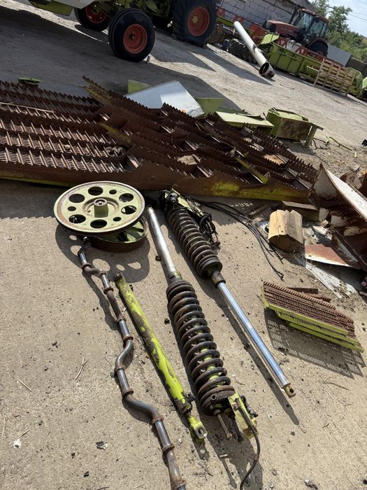 Combine claas mega si claas 98.John deere, Styern dezmembrări