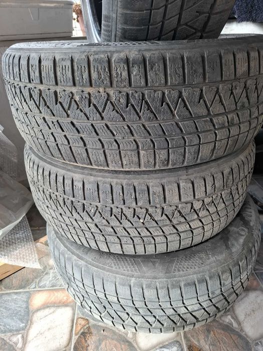 Гуми WinterCraft 235/55/R19