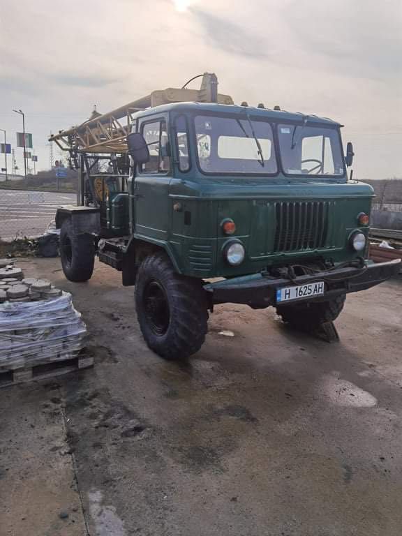 Сондажи за вода с мобилна сонда широка 80 см.