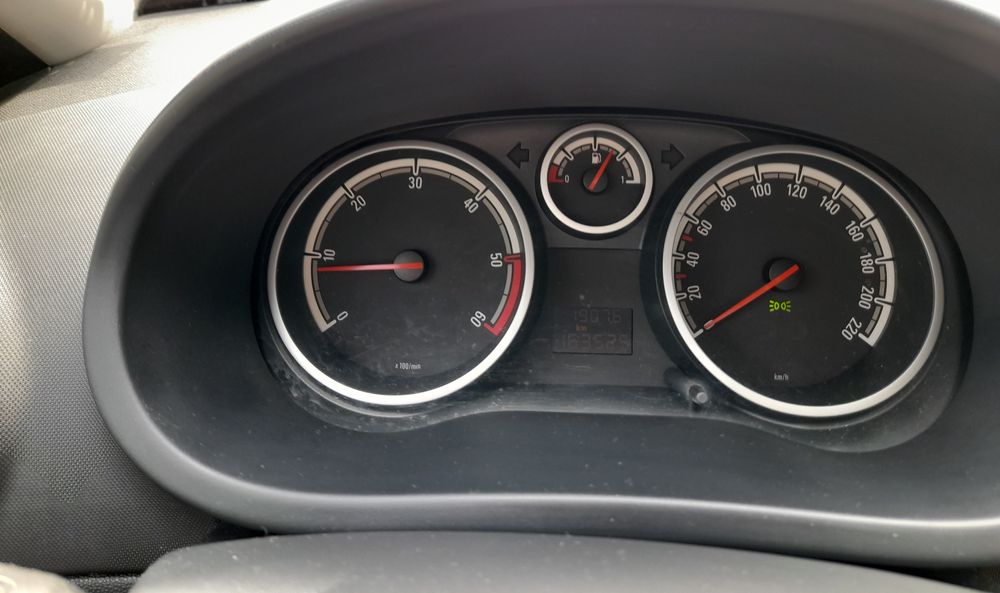 Opel  Corsa 1.3D