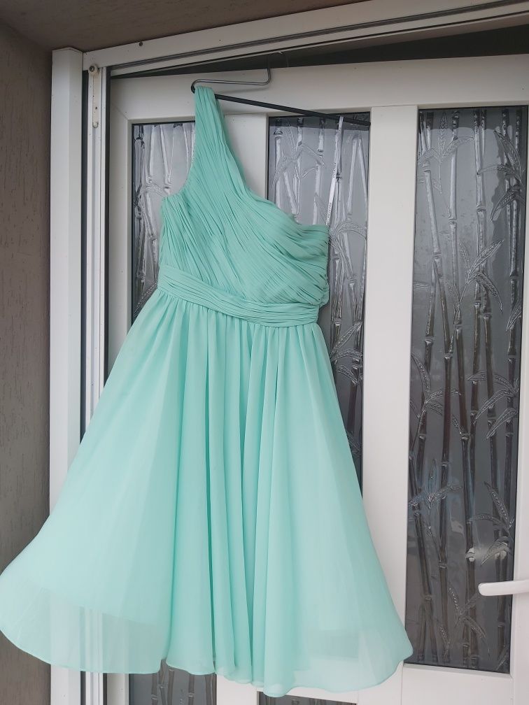 Rochi elegantă midi