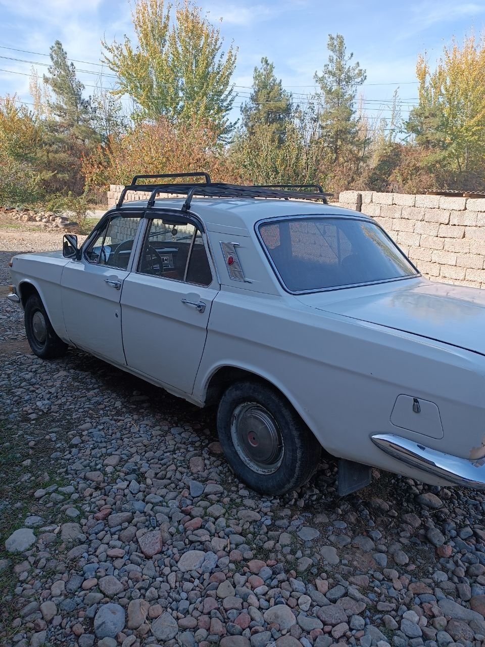 volga 2401 pretsepi bilan sotiladi