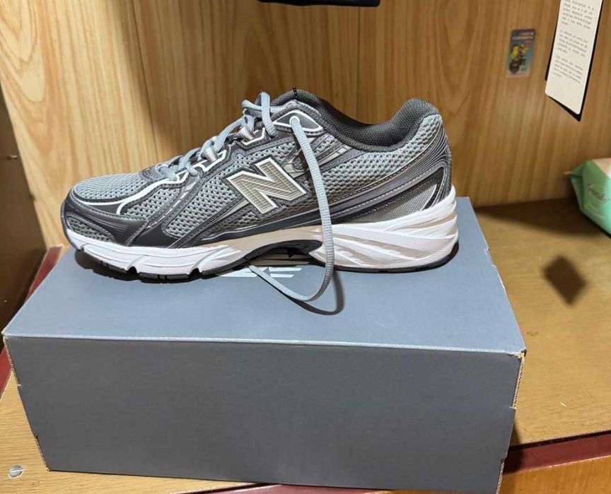 Обувки New Balance