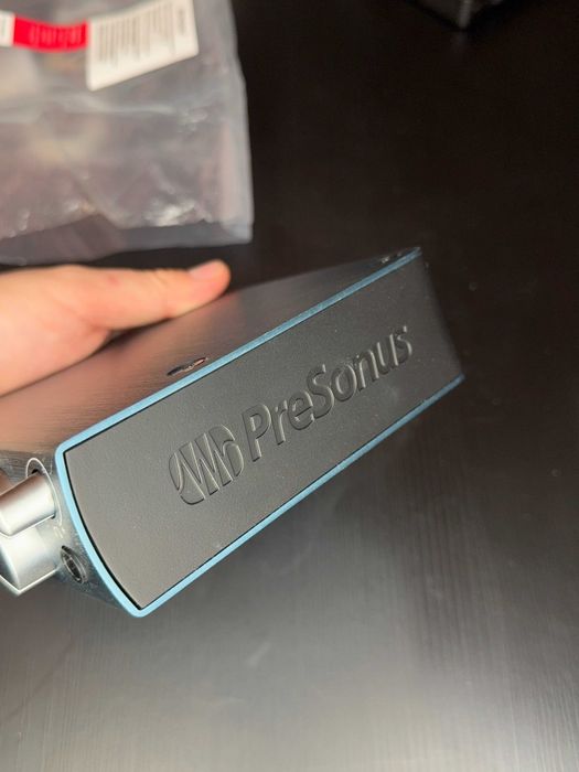 Външна аудио карта PreSonus AudioBox iOne аудио интерфейс