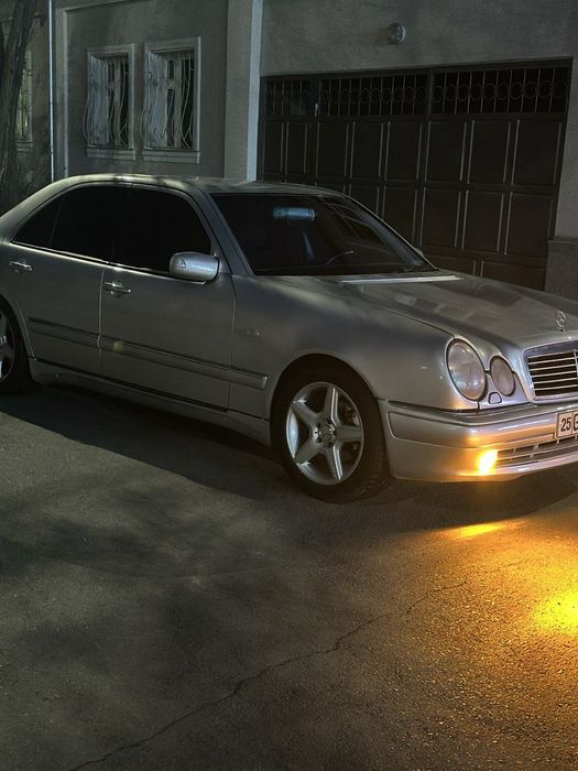 Mersedes  w210 sotiladi