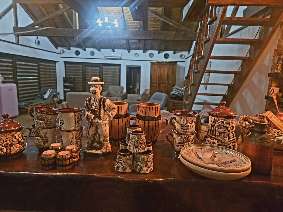 Vând obiecte rustice