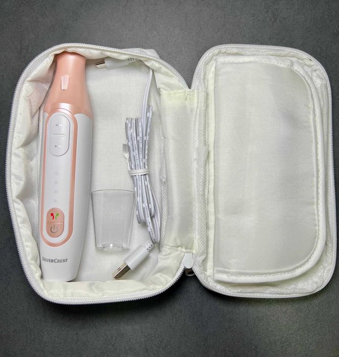 Set manichiură - pedichiură - Acumulator - 10 ataşamente - Roz gold