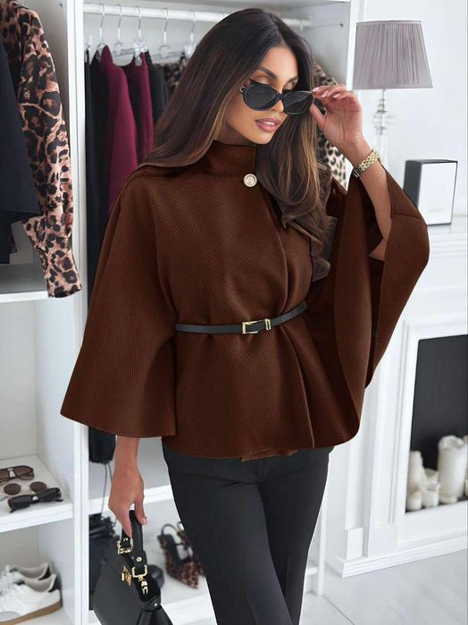 Cape superbe dama