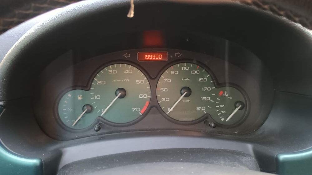 Ситроен Берлинго 1.4i. бензин-газ