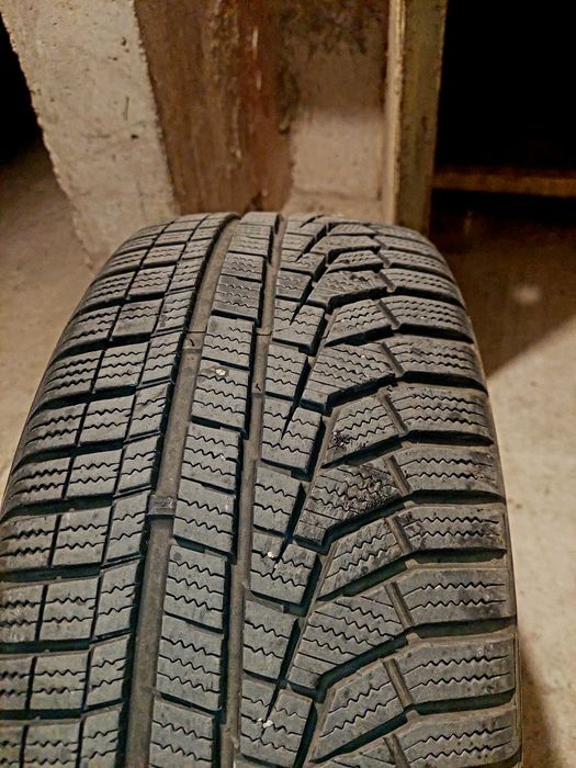 HANKOOK 205/45/R17