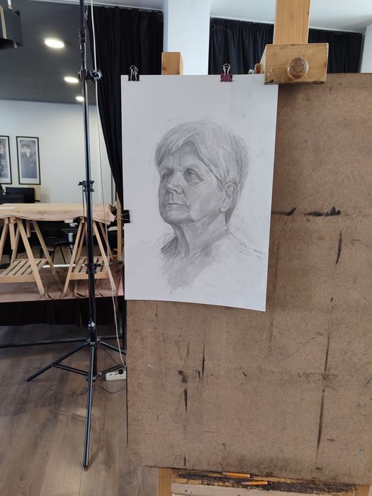 Поръчкови портрети с графит на размер 35/50