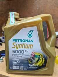 Моторное масло Petronas Syntium 5000AV 5W-30, 4л